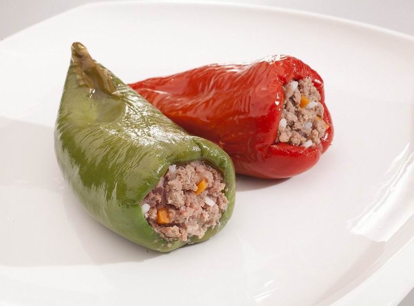 biber-dolması Kıymalı biber dolması nasıl yapılır?