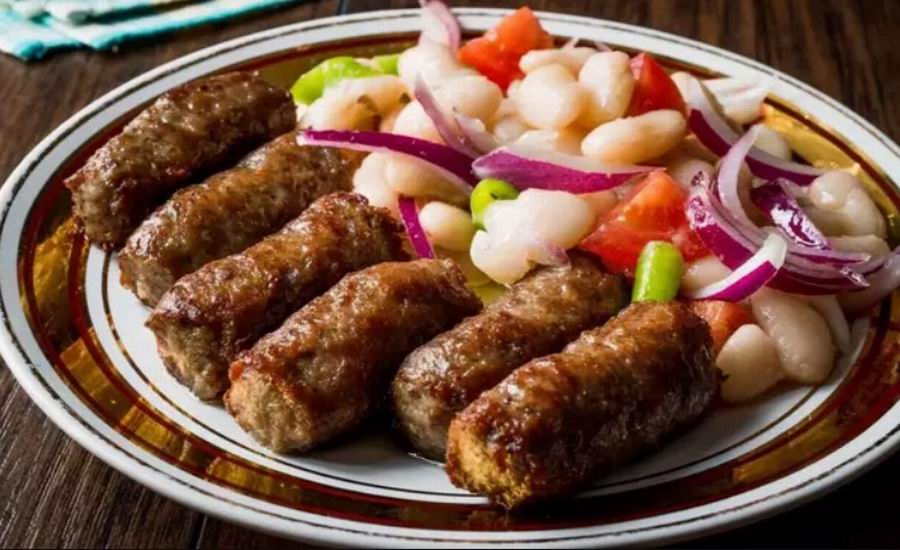 Tekirdağ Köftesi Nasıl Yapılır?