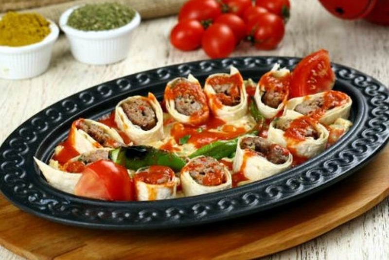 Beyti Kebap Yapılışı, Tarifi ve Püf Noktaları…
