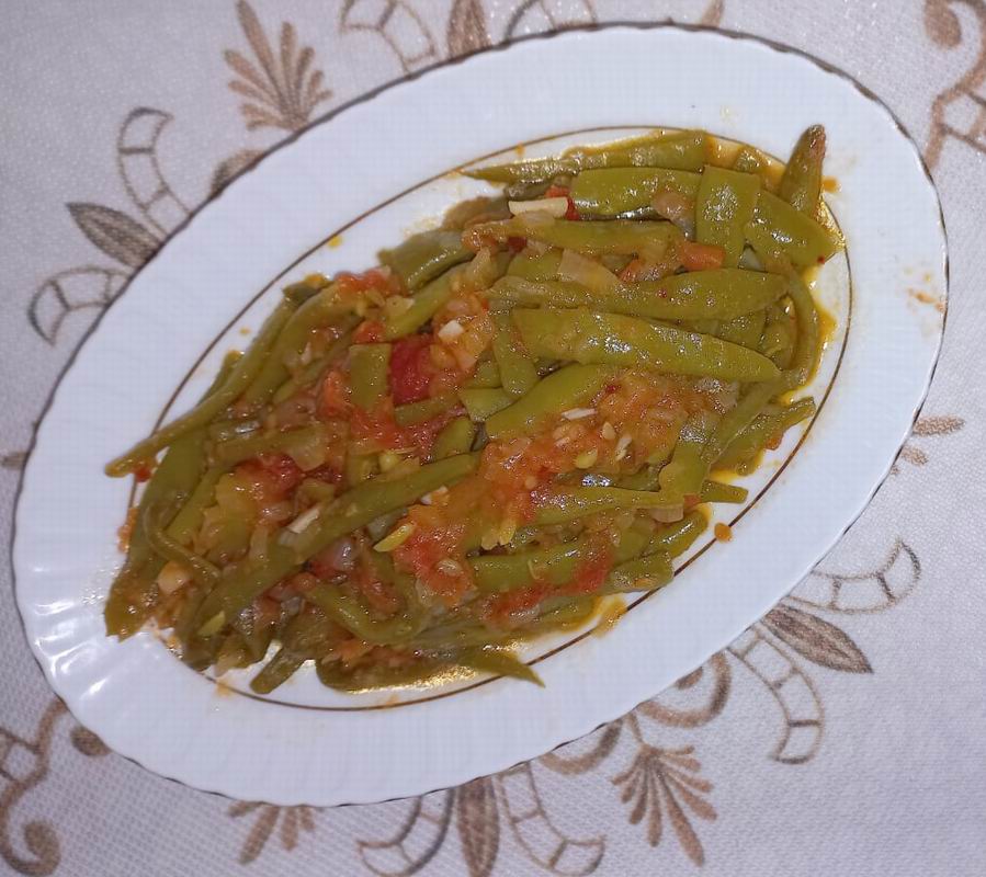 Zeytinyağlı yeşil fasulye nasıl yapılır?