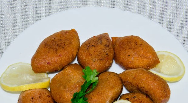 Adana usulü içli köfte tarifi