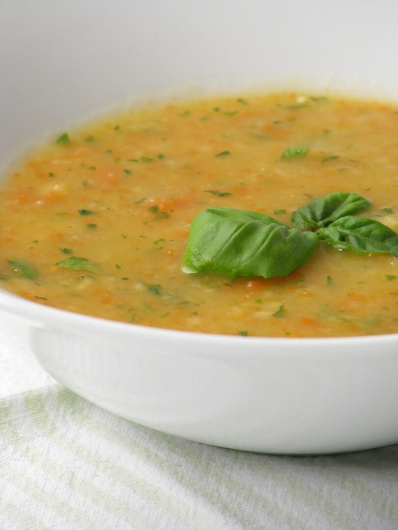 soup-997043_1280 Ezo Gelin Çorbası Tarifi