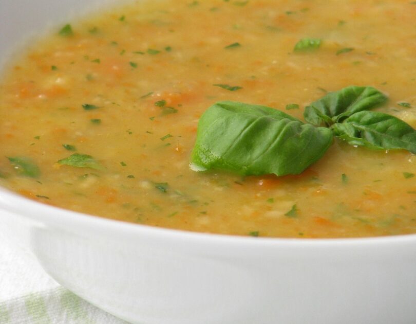 soup-997043_1280 Ezo Gelin Çorbası Tarifi